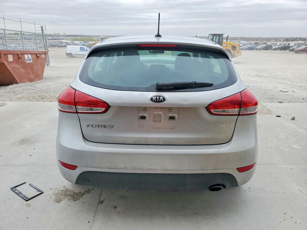 2017 KIA FORTE LX photo 16