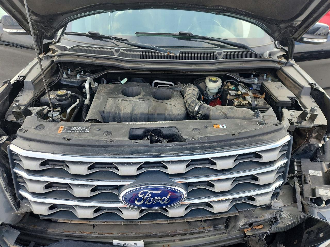 2016 FORD EXPLORER XLT photo 23