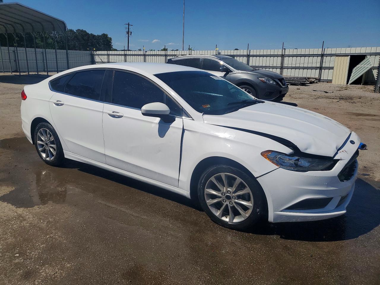 2017 FORD FUSION SE photo 7