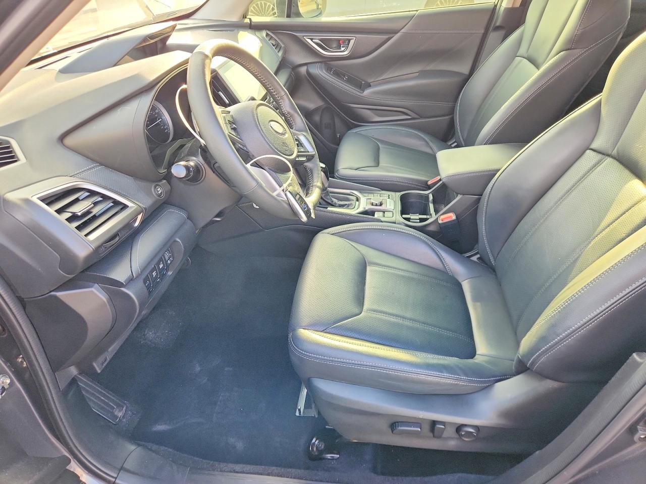 2022 SUBARU FORESTER TOURING photo 7