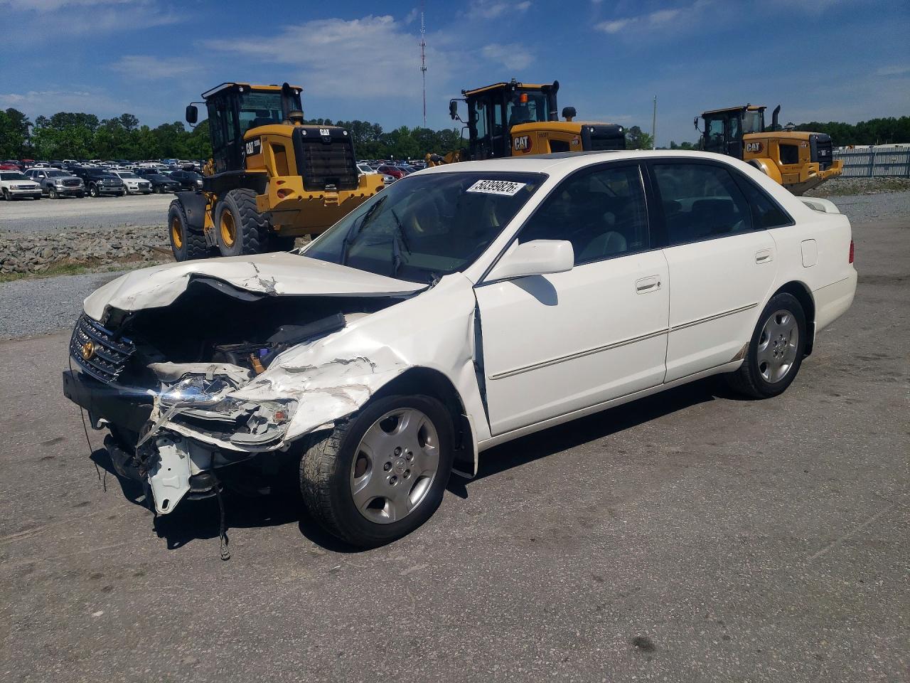 2004 TOYOTA AVALON