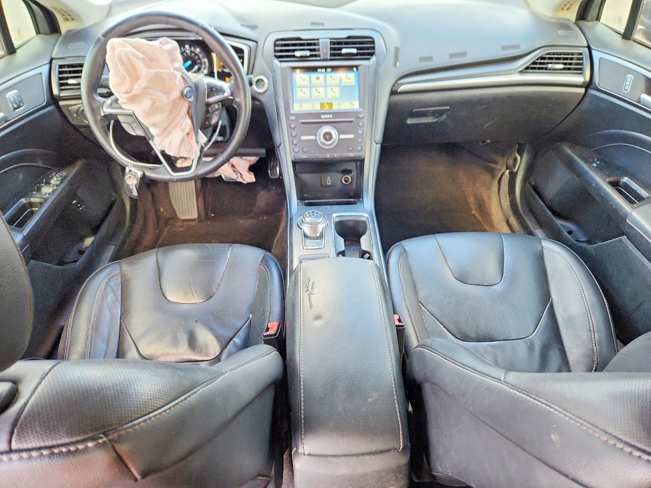 2017 FORD FUSION TITANIUM HEV photo 15