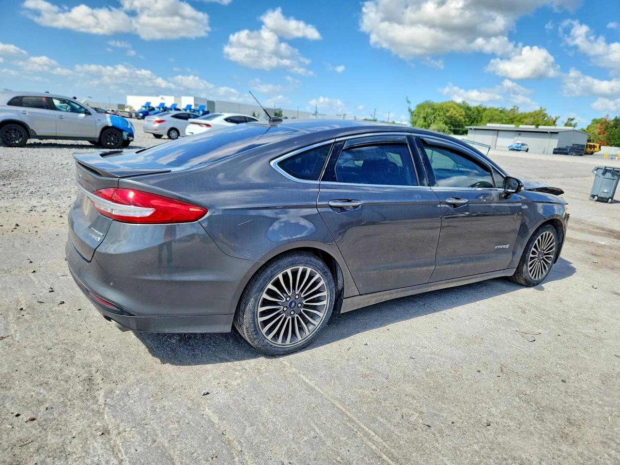 2017 FORD FUSION TITANIUM HEV photo 5
