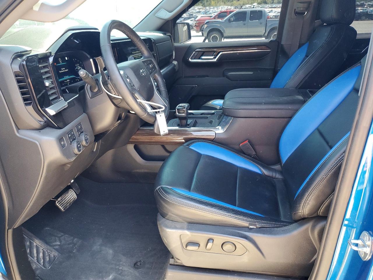 2023 CHEVROLET SILVERADO K1500 LT TRAIL BOSS photo 19