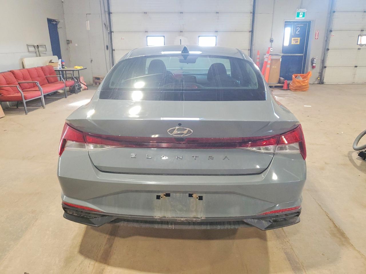 2022 HYUNDAI ELANTRA SEL photo 16