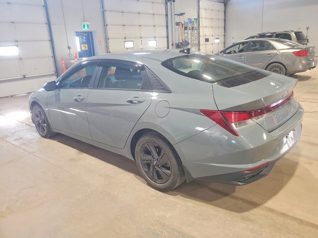 2022 HYUNDAI ELANTRA SEL photo 4