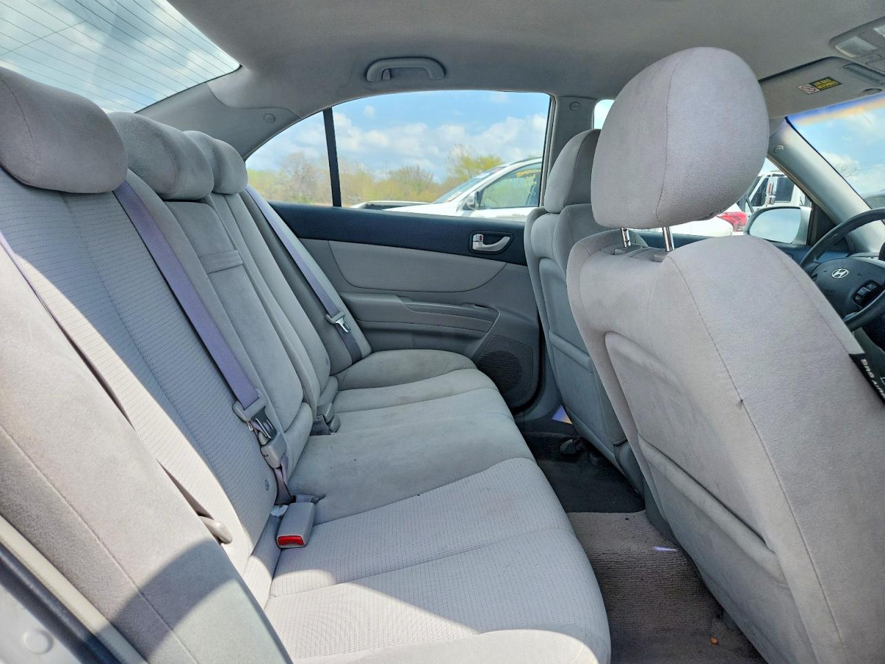 2008 HYUNDAI SONATA GLS photo 28