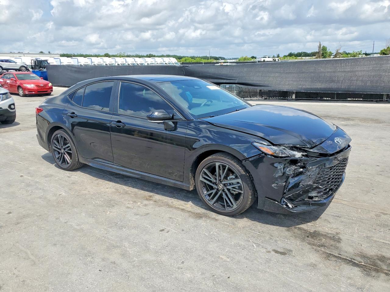 2026 TOYOTA CAMRY XSE photo 10