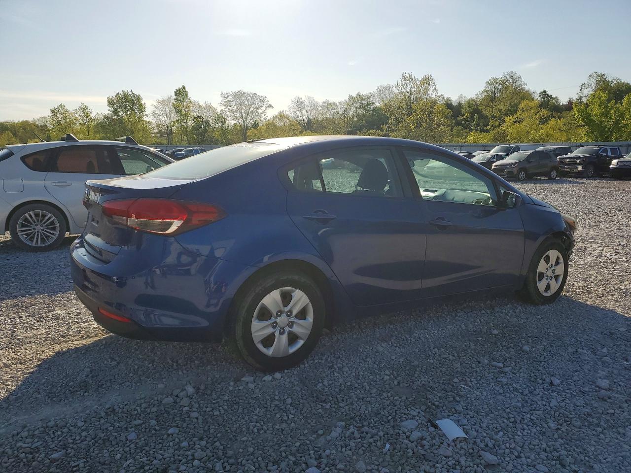 2018 KIA FORTE LX photo 5