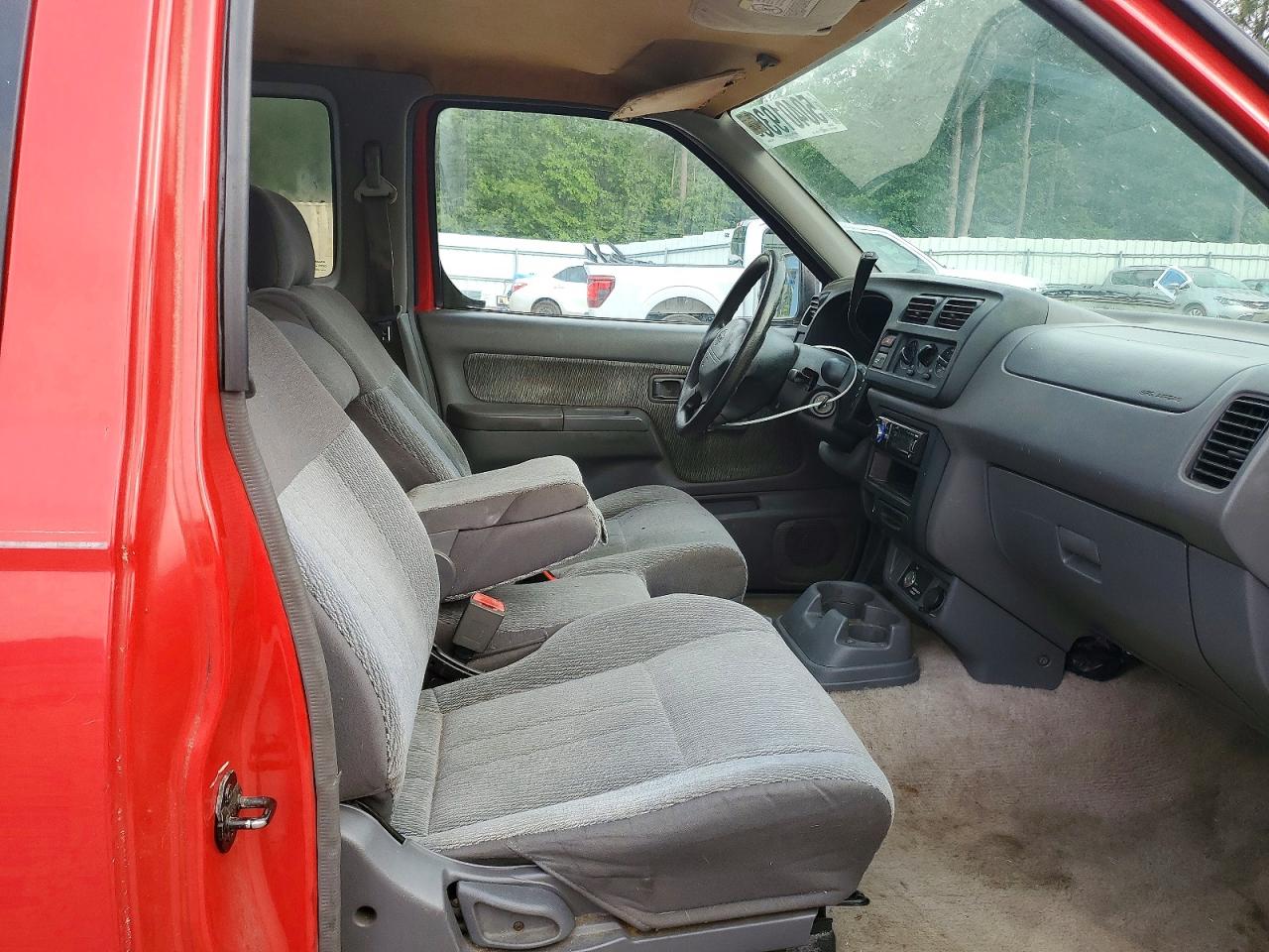 2000 NISSAN FRONTIER KING CAB XE photo 19