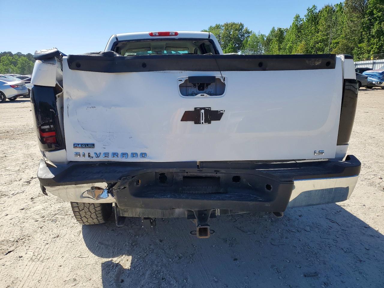 2010 CHEVROLET SILVERADO C2500 HEAVY DUTY photo 6