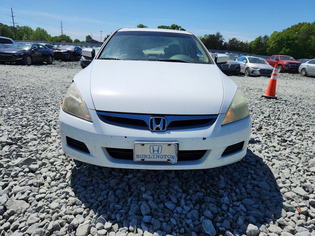 2006 HONDA ACCORD photo 9