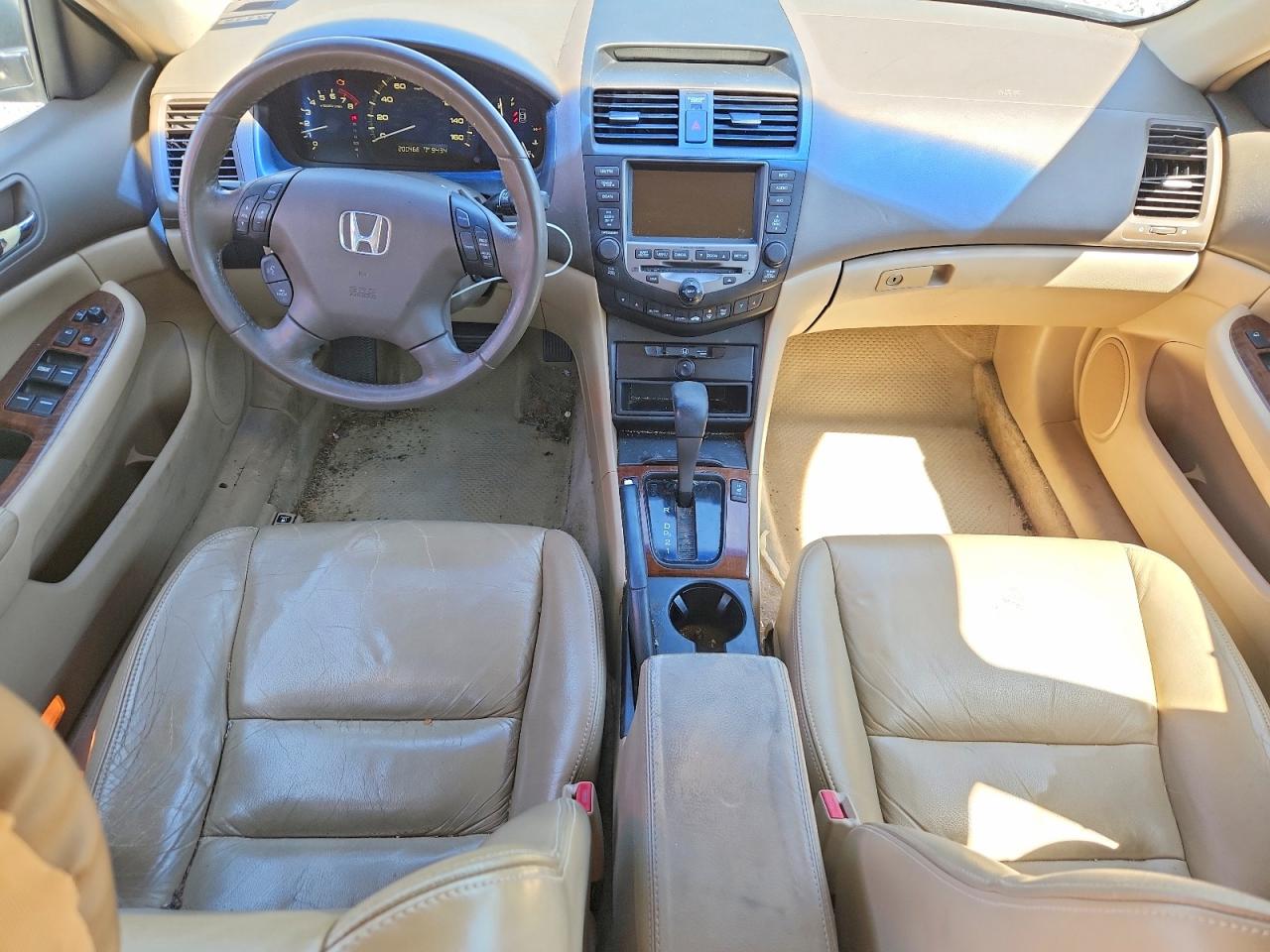 2006 HONDA ACCORD photo 15