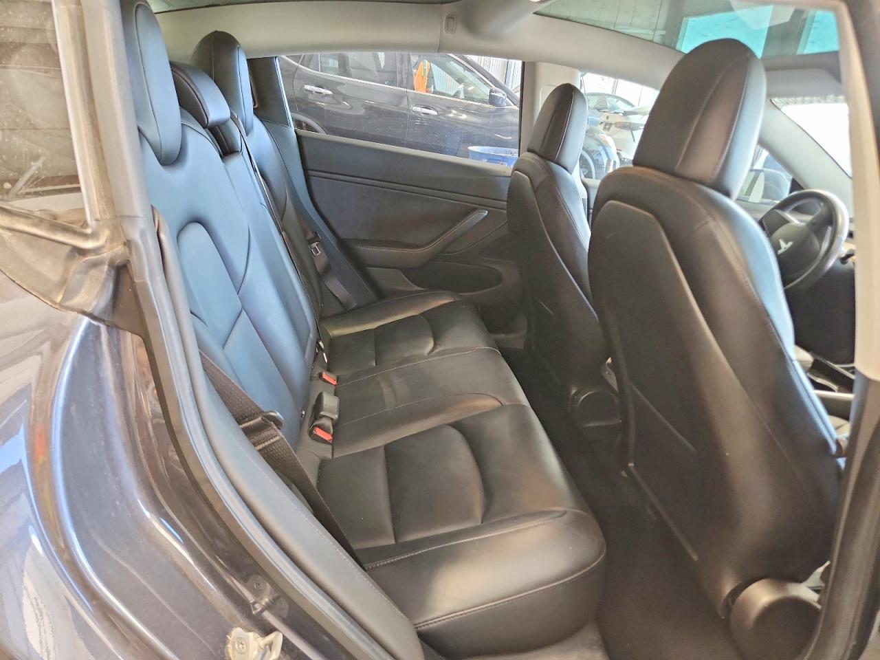 2018 TESLA MODEL 3 photo 19