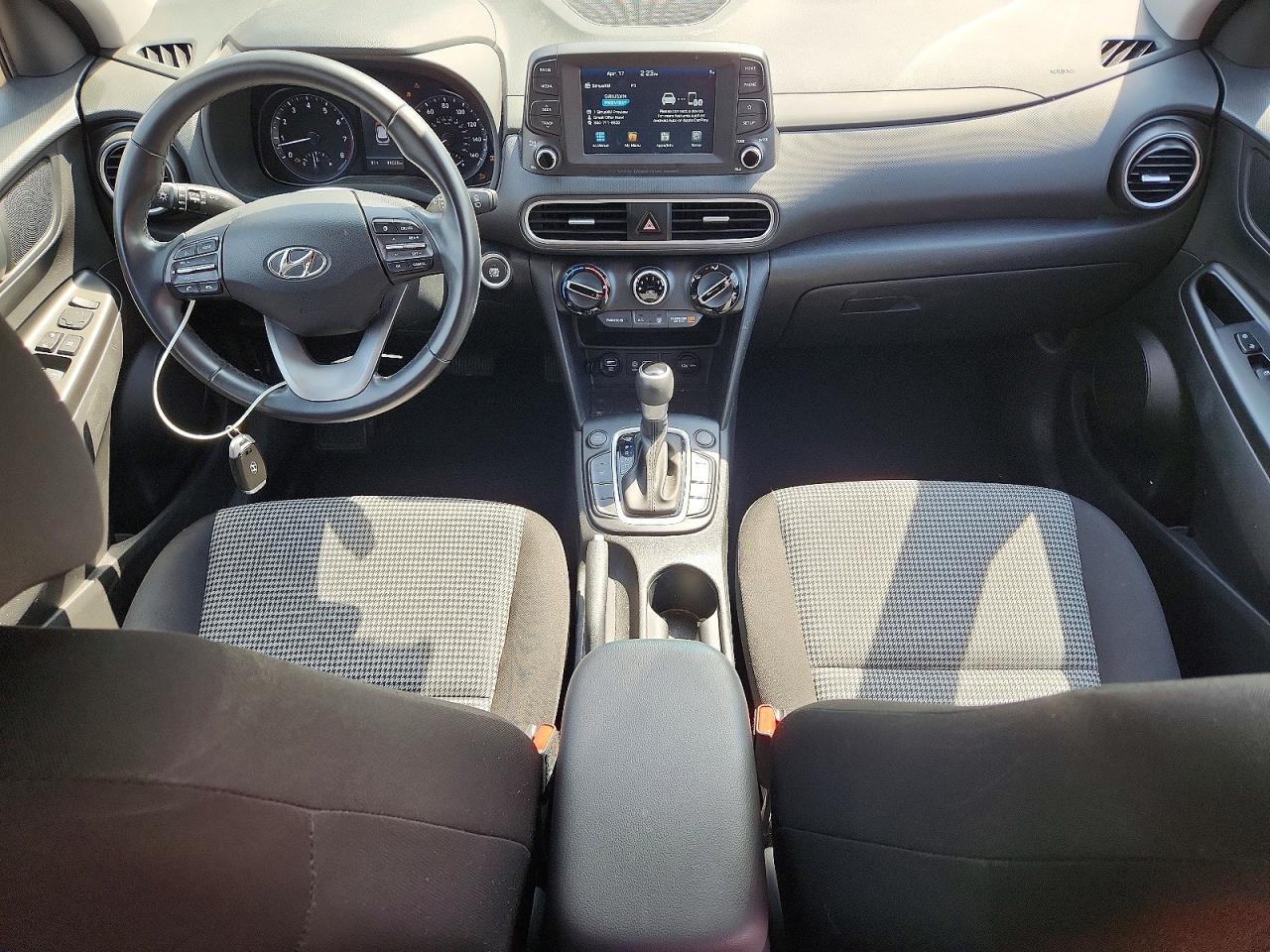 2020 HYUNDAI KONA SEL PLUS photo 15