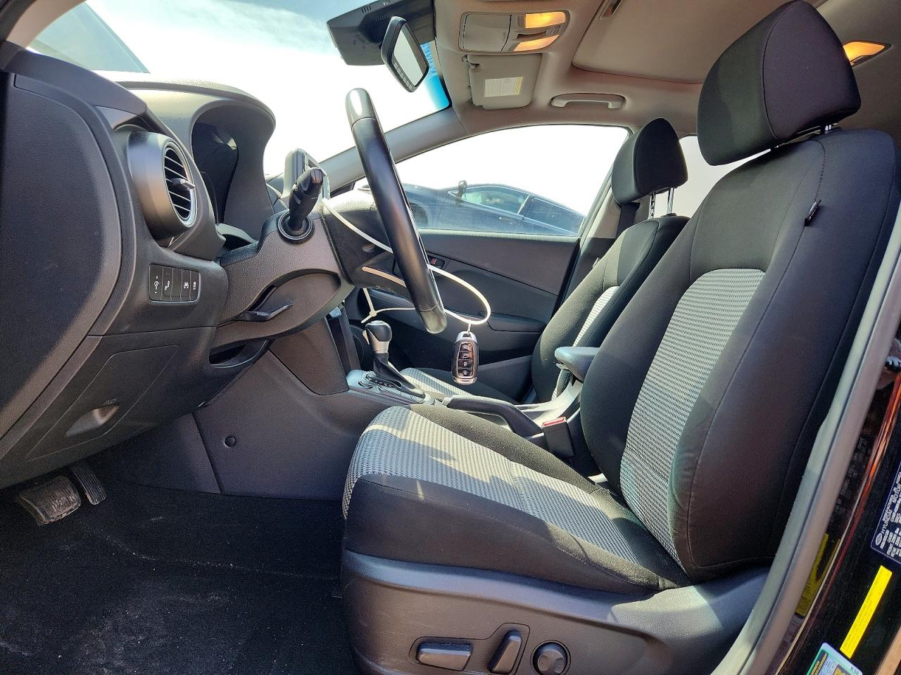 2020 HYUNDAI KONA SEL PLUS photo 13