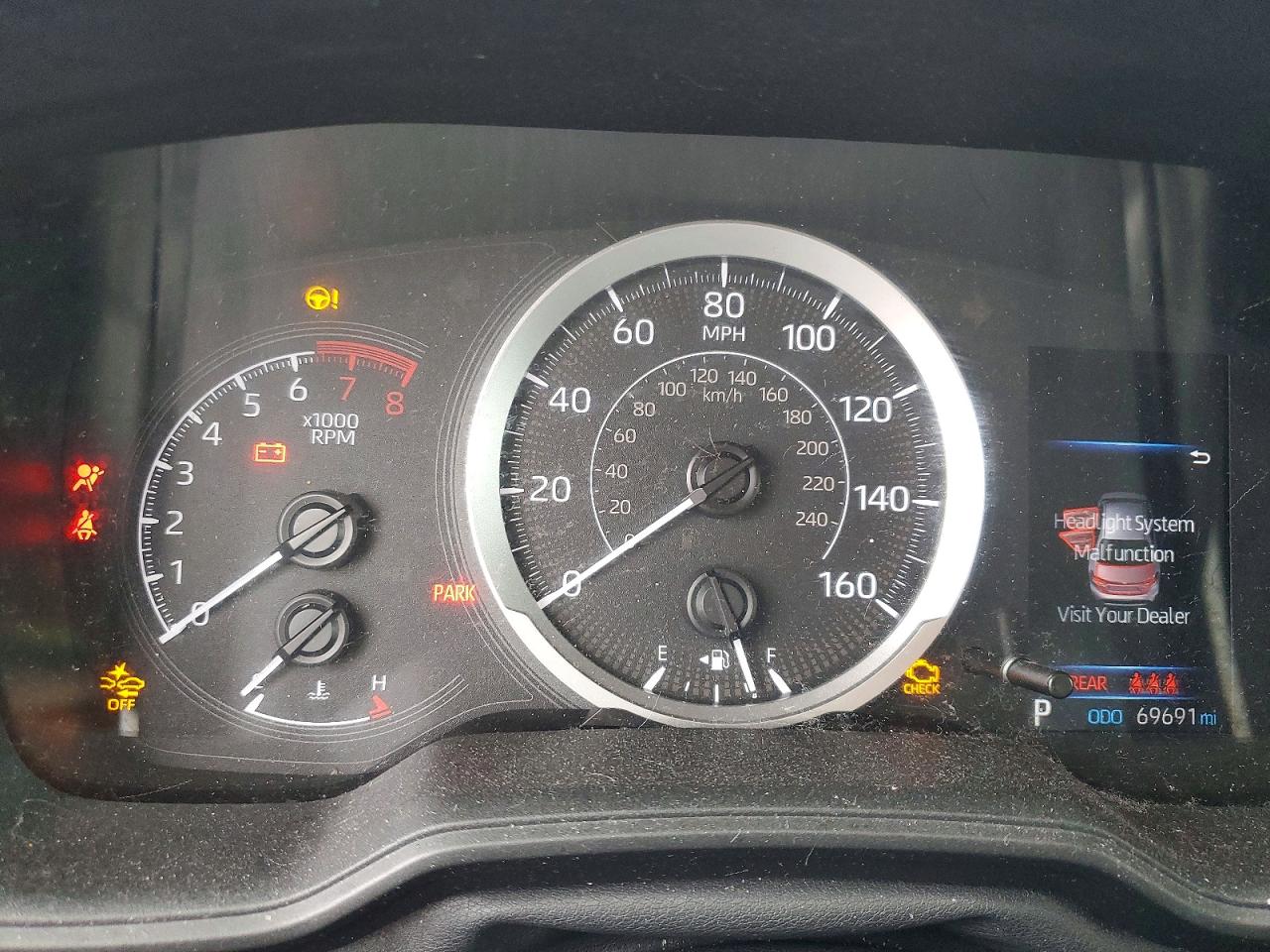 2021 TOYOTA COROLLA LE photo 17