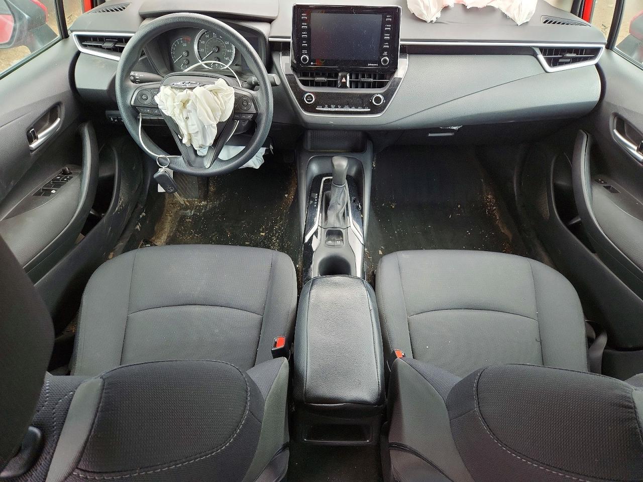 2021 TOYOTA COROLLA LE photo 15