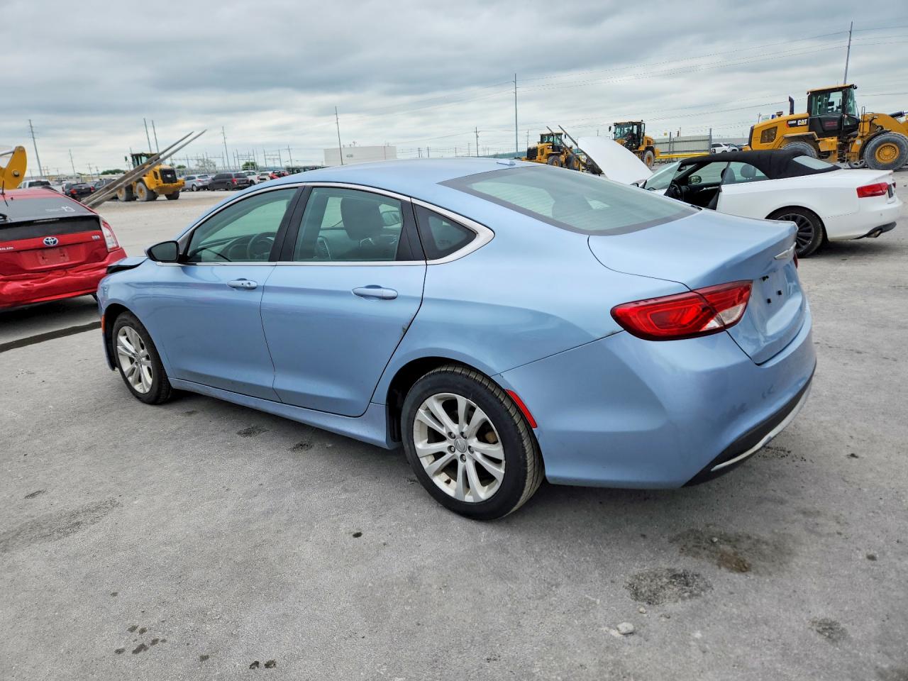 2015 CHRYSLER 200 LIMITED photo 2