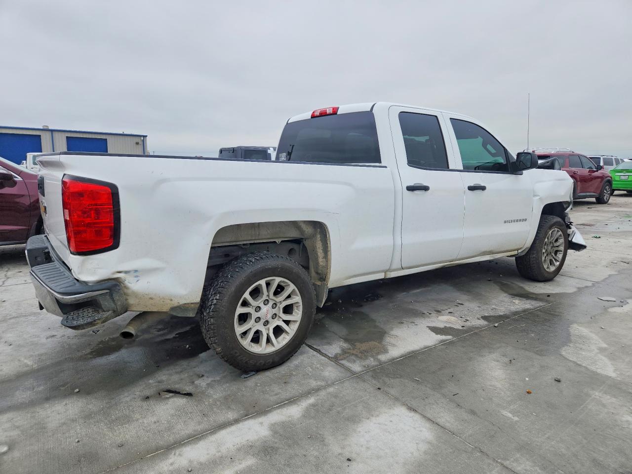 2014 CHEVROLET SILVERADO C1500 photo 3