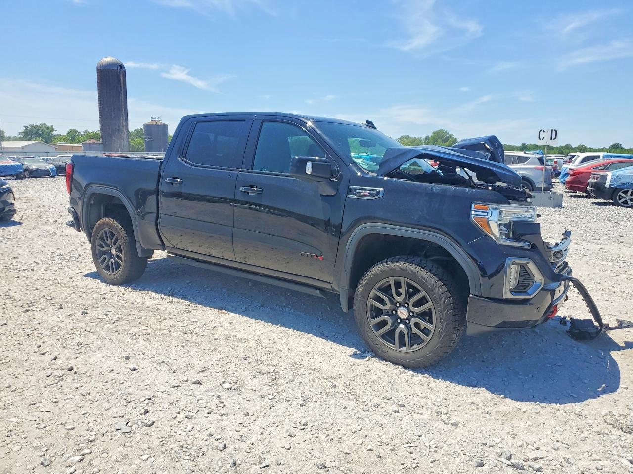 2021 GMC SIERRA K1500 AT4 photo 4