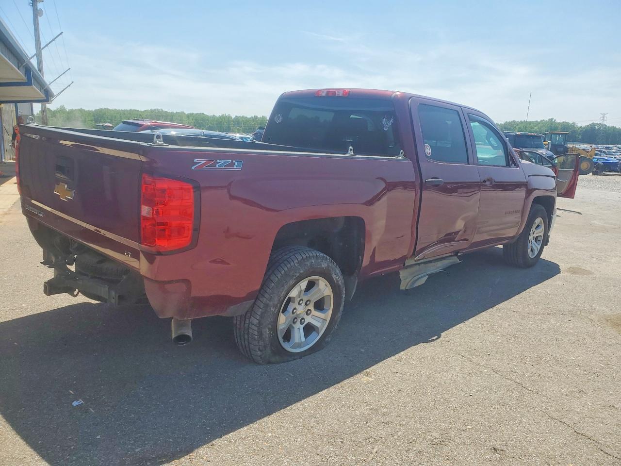2014 CHEVROLET SILVERADO C1500 LT photo 3
