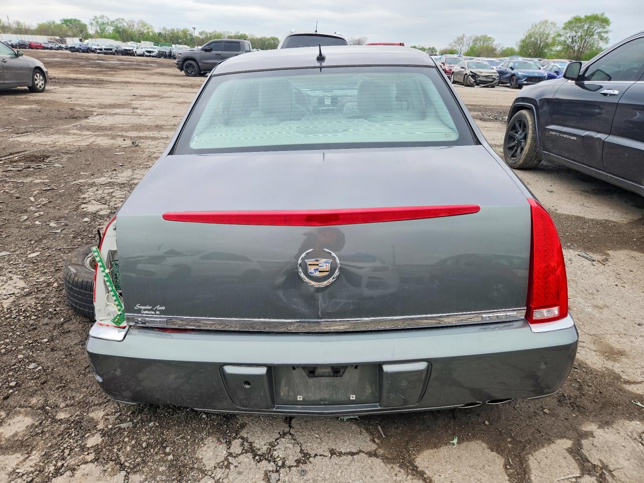 2007 CADILLAC DTS photo 6