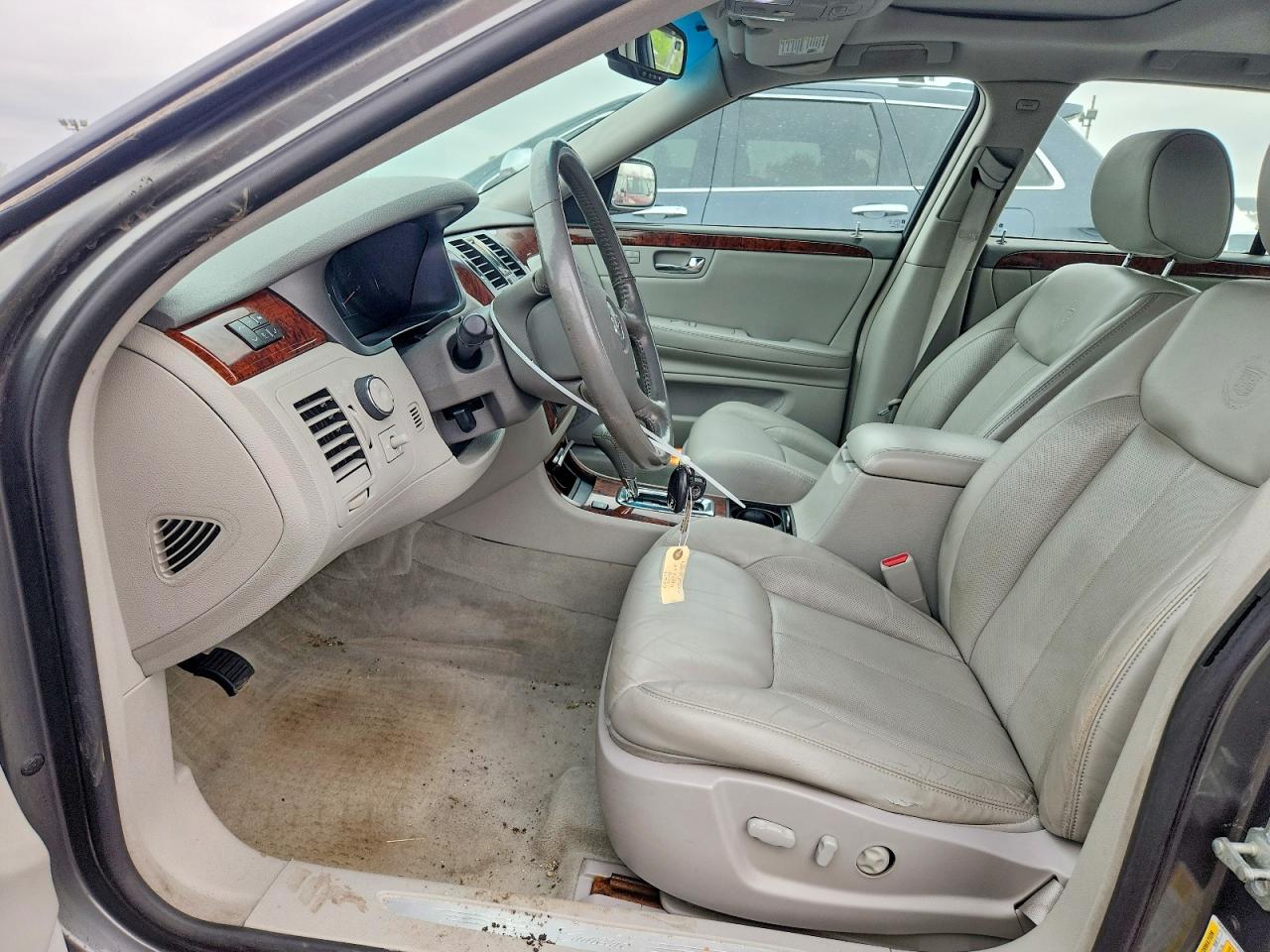 2007 CADILLAC DTS photo 7