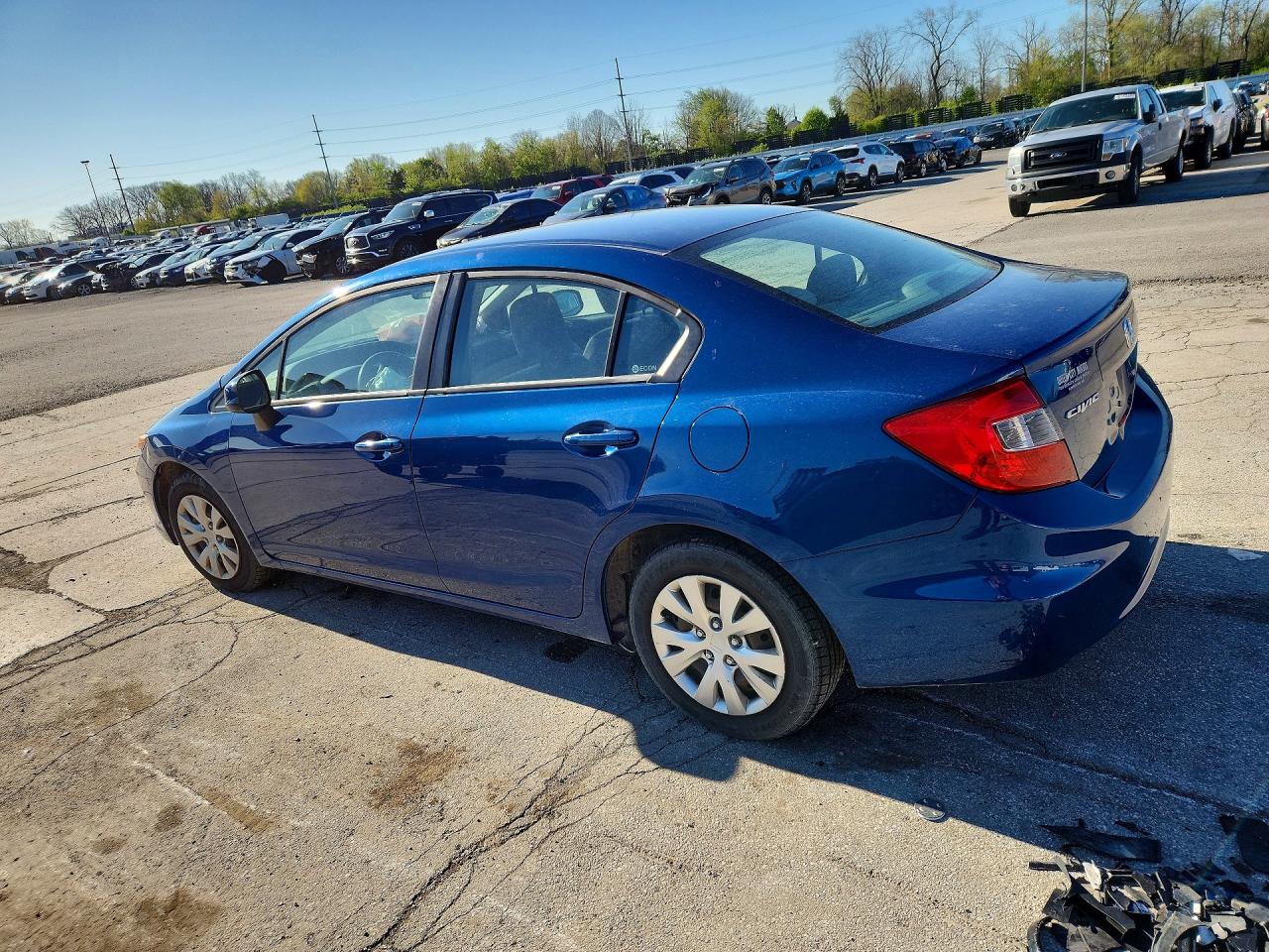 2012 HONDA CIVIC LX photo 2