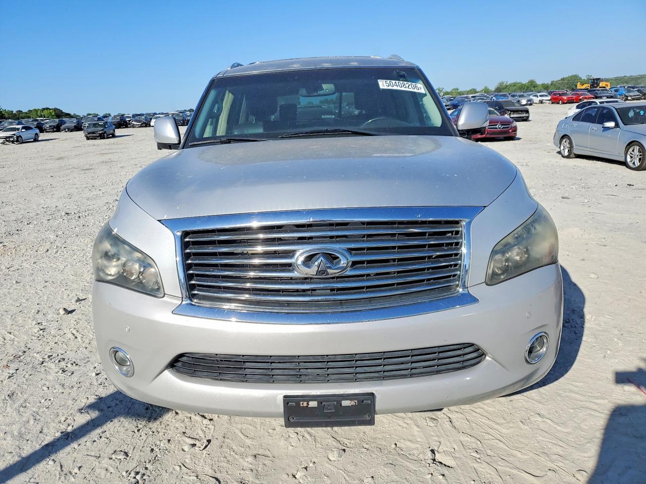 2013 INFINITI QX56 BASE photo 9