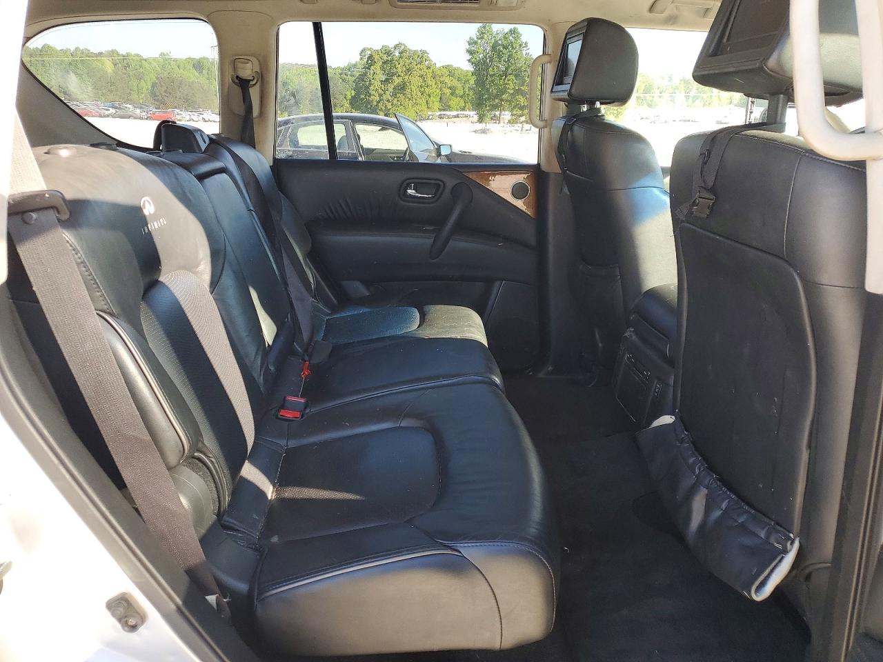 2013 INFINITI QX56 BASE photo 21
