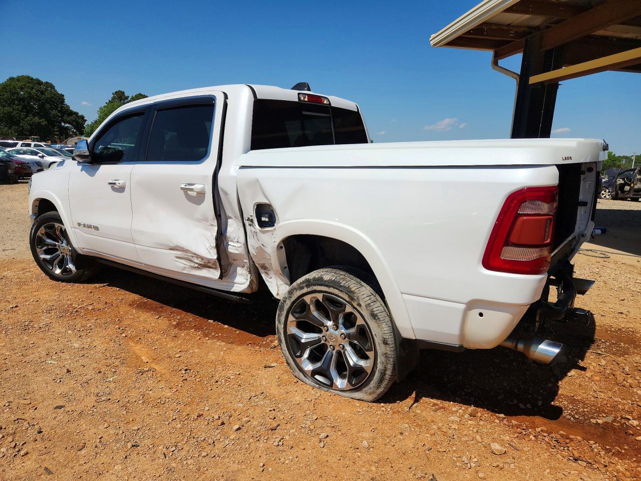 2019 RAM 1500 LONGHORN photo 2