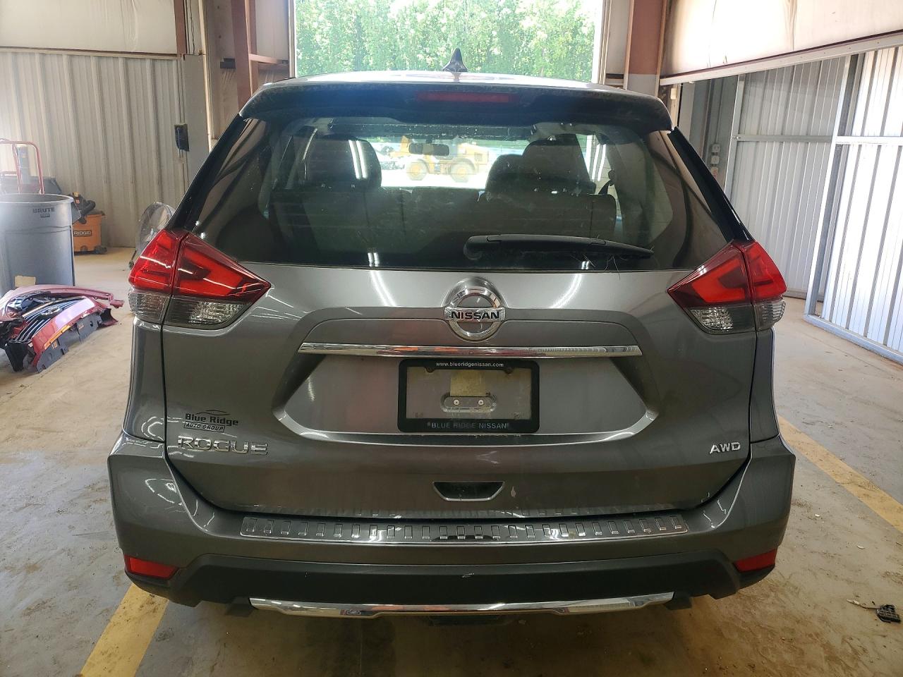 2017 NISSAN ROGUE S photo 6