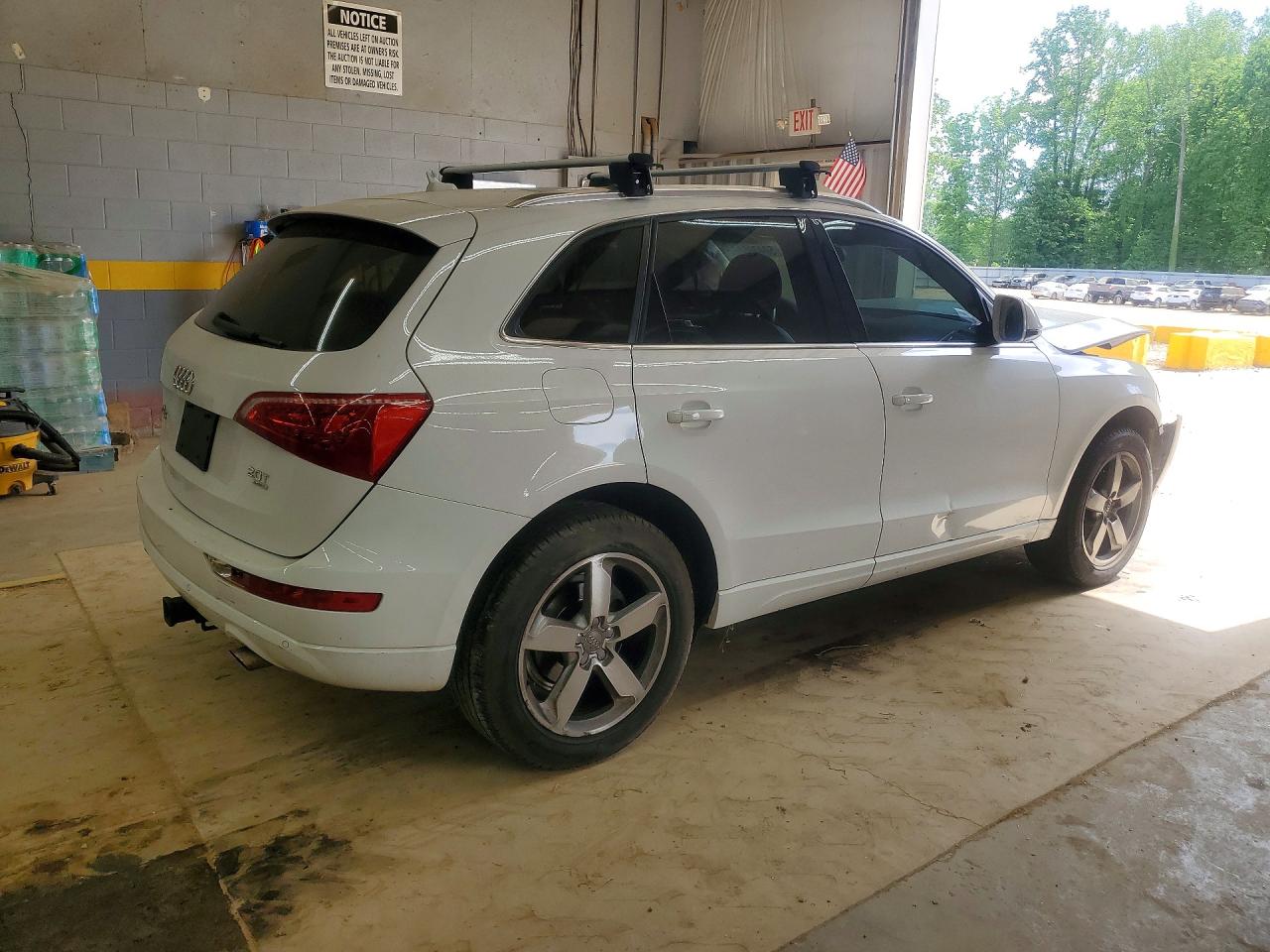 2011 AUDI Q5 PREMIUM PLUS photo 5