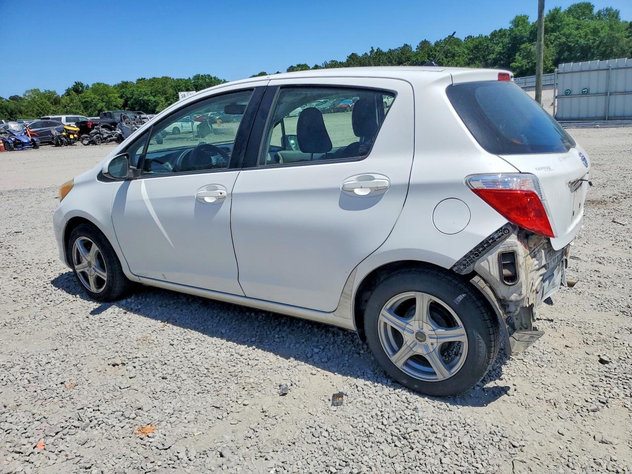 2012 TOYOTA YARIS 5-DOOR LE photo 3