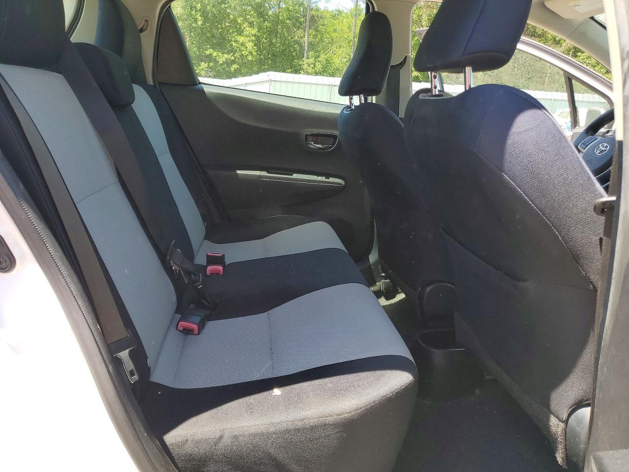 2012 TOYOTA YARIS 5-DOOR LE photo 19