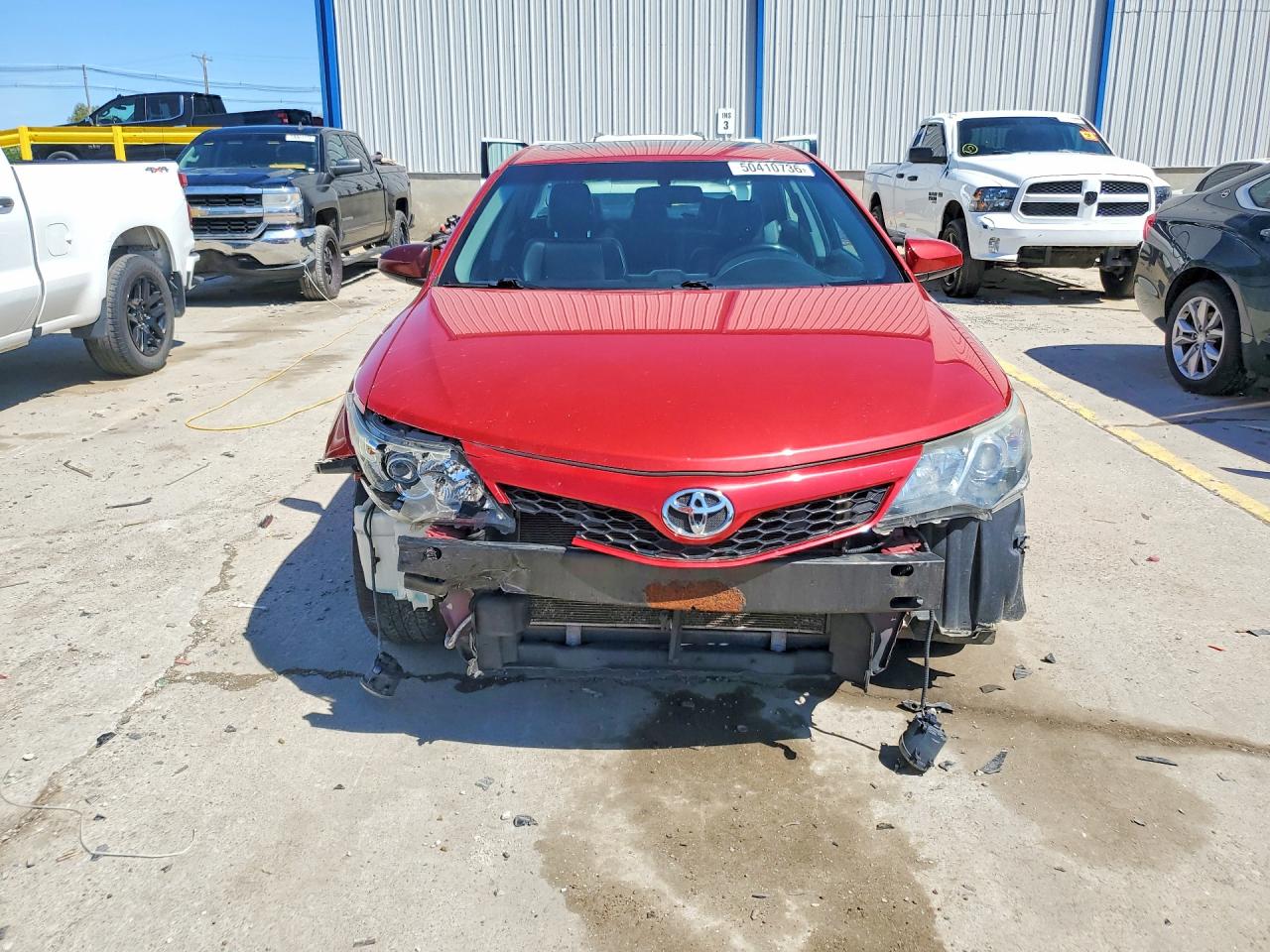 2012 TOYOTA CAMRY SE photo 9