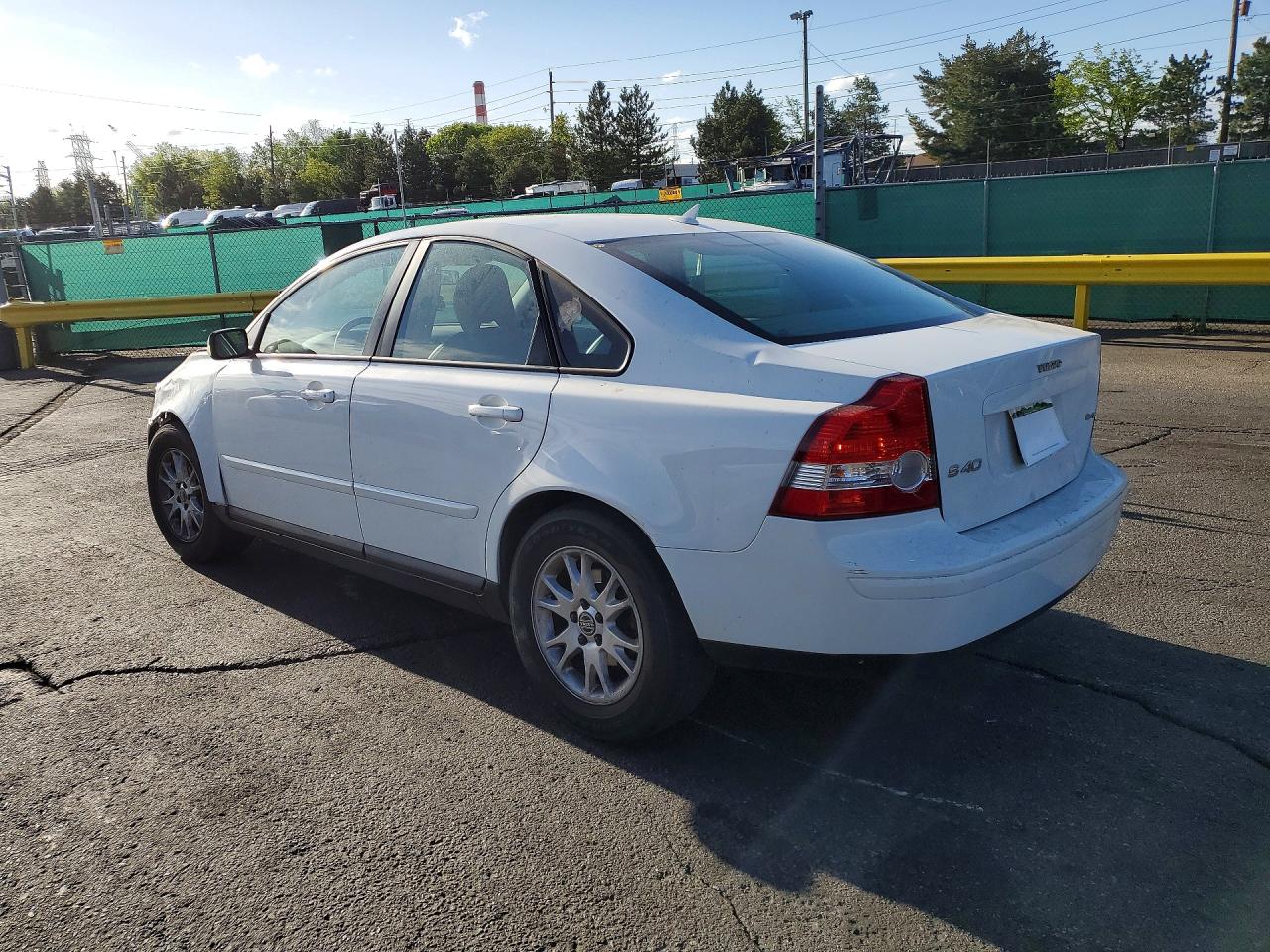 2005 VOLVO S40 2.4I photo 2