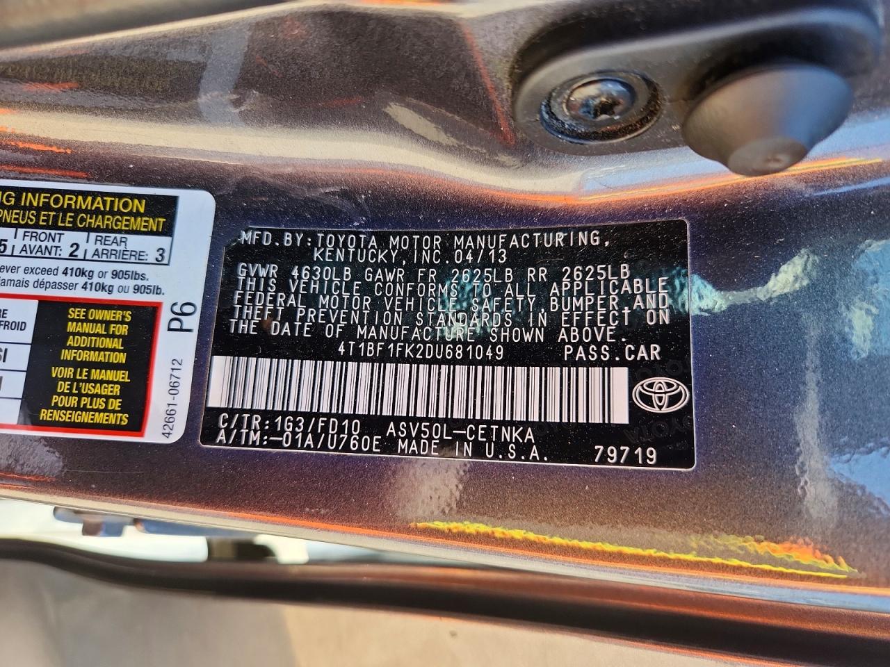 2013 TOYOTA CAMRY photo 25