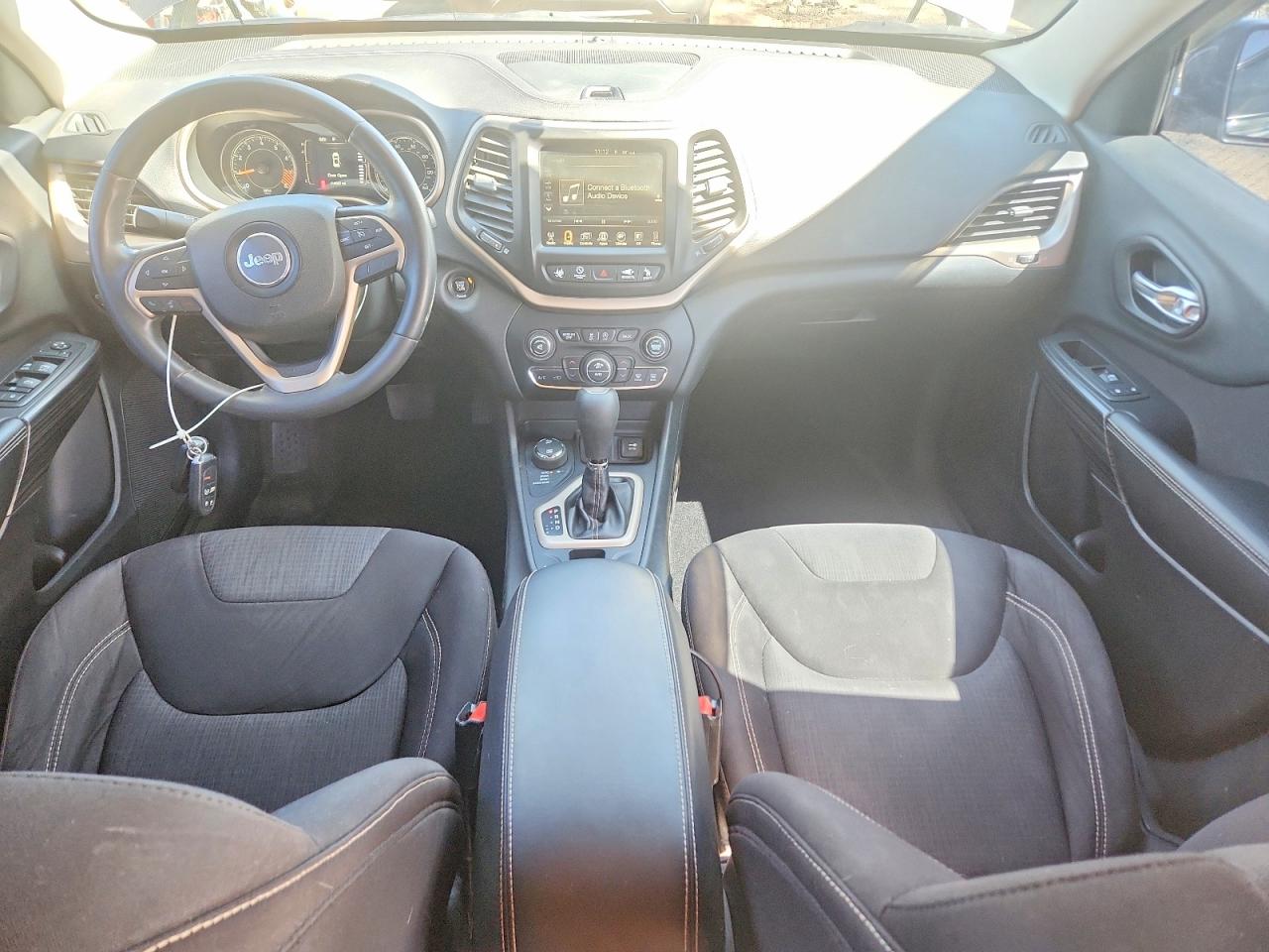 2015 JEEP CHEROKEE LATITUDE photo 15