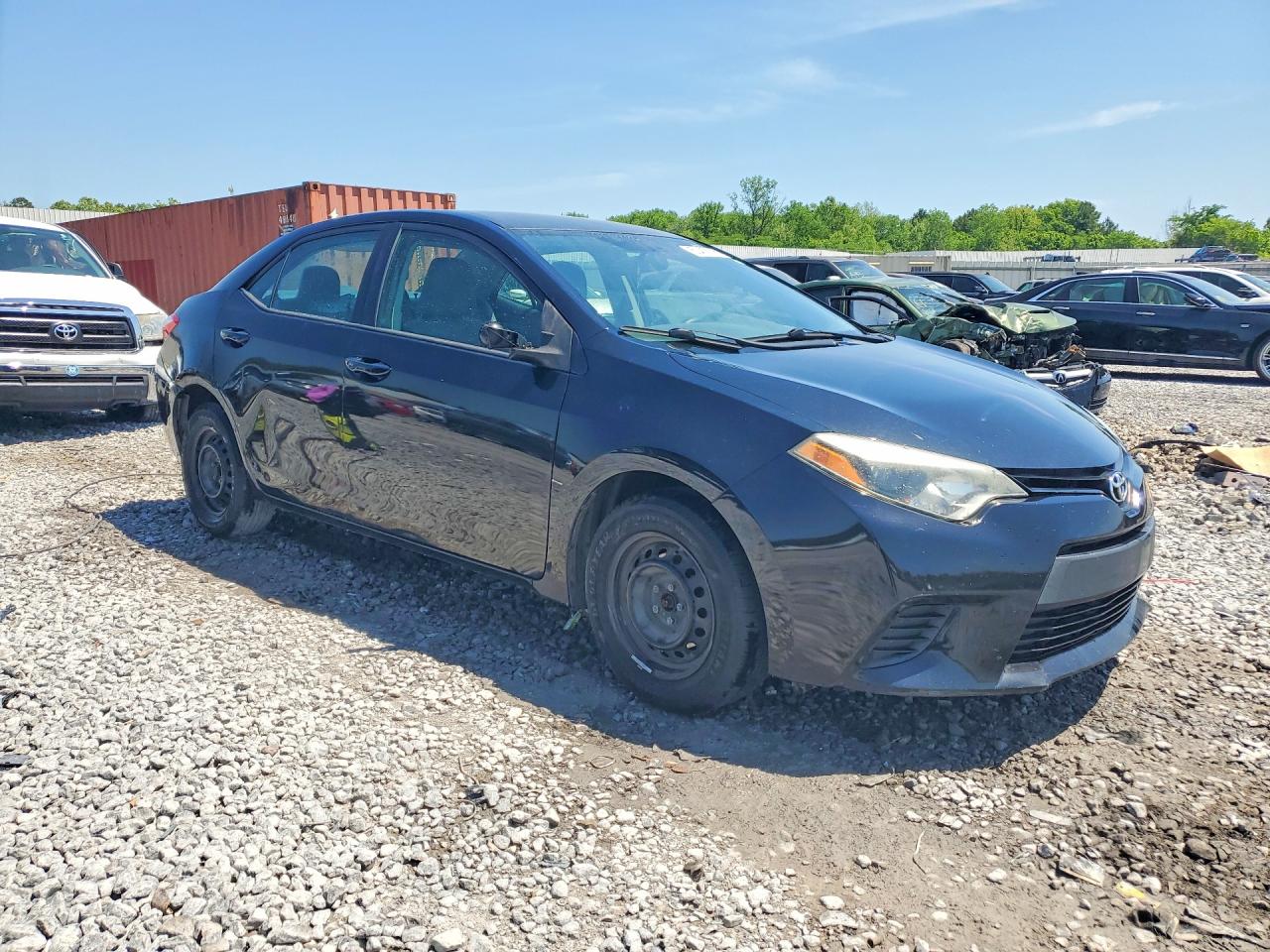 2015 TOYOTA COROLLA L photo 4