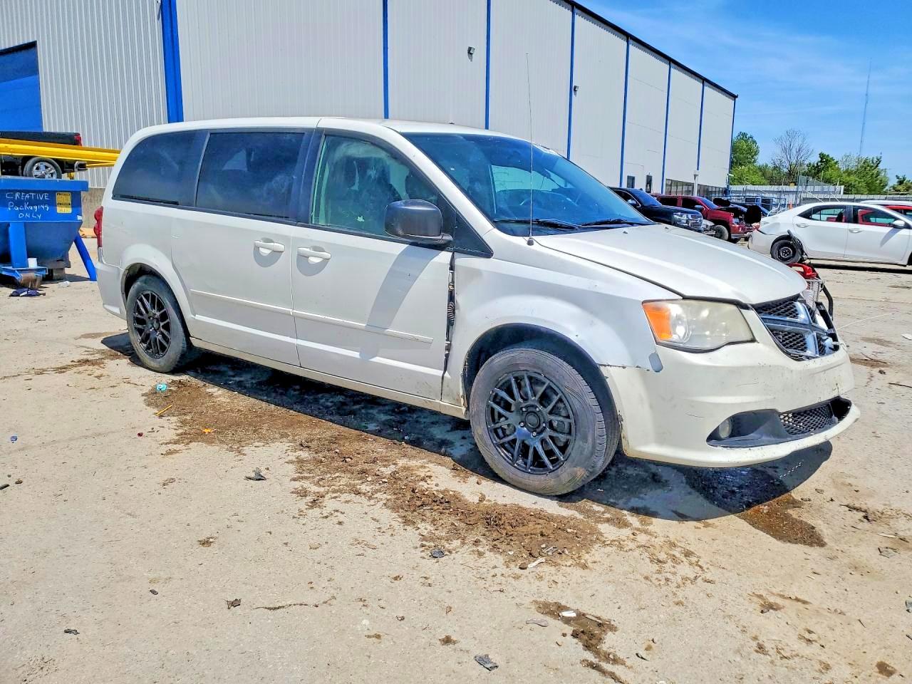 2012 DODGE GRAND CARAVAN SE photo 7