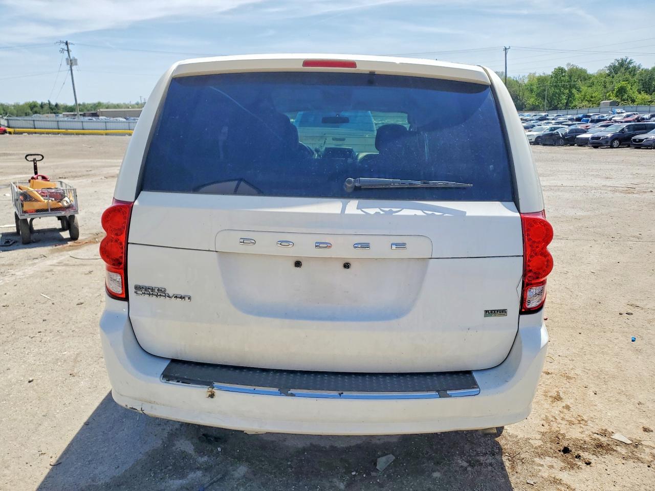 2012 DODGE GRAND CARAVAN SE photo 11