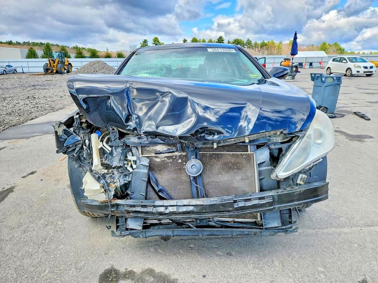 2011 HYUNDAI SONATA GLS photo 13