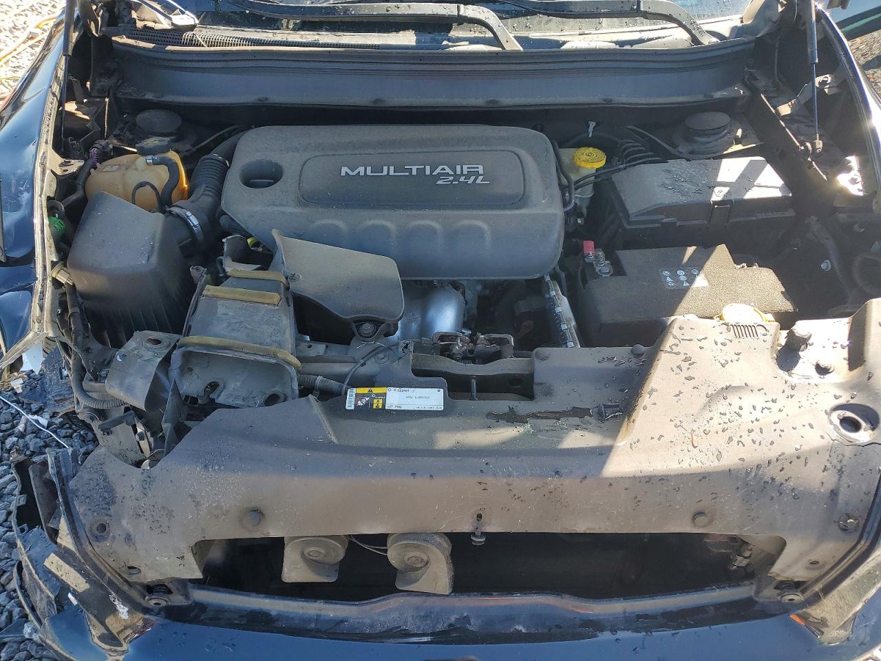 2015 JEEP CHEROKEE LATITUDE photo 23
