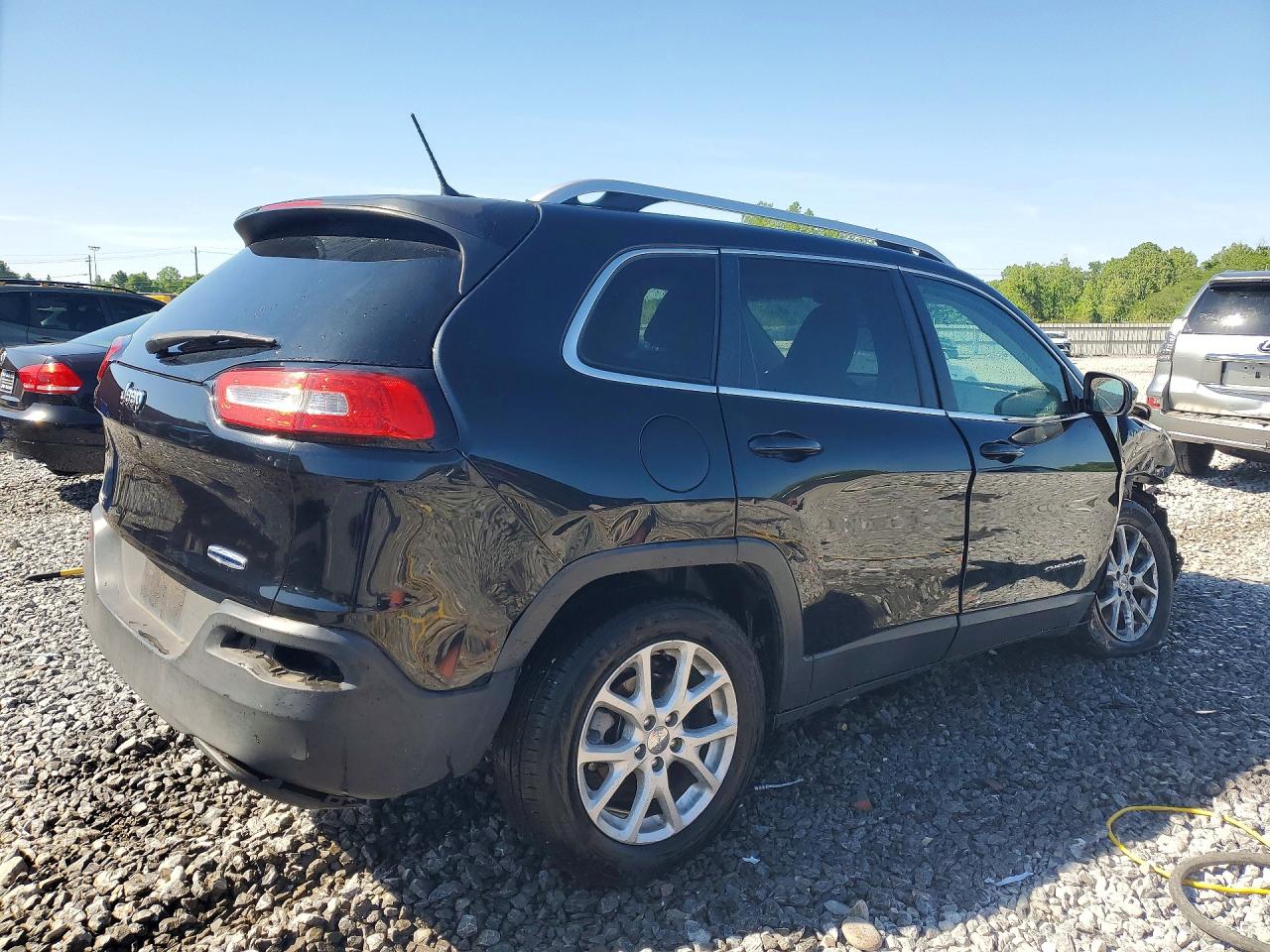 2015 JEEP CHEROKEE LATITUDE photo 5