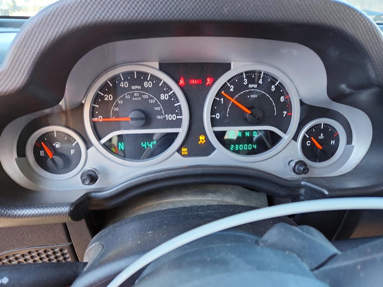 2007 JEEP WRANGLER SAHARA photo 25