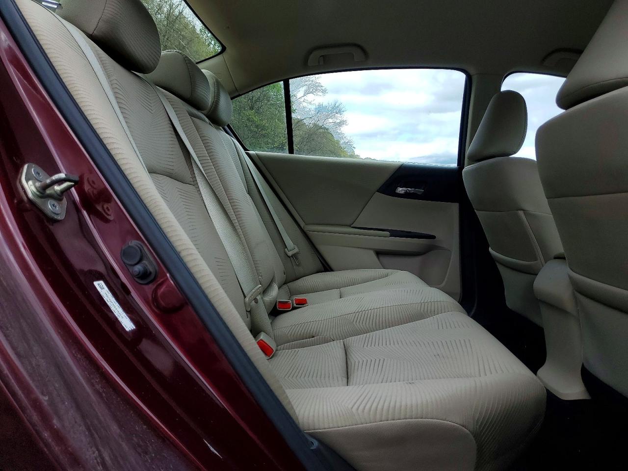 2014 HONDA ACCORD LX photo 19