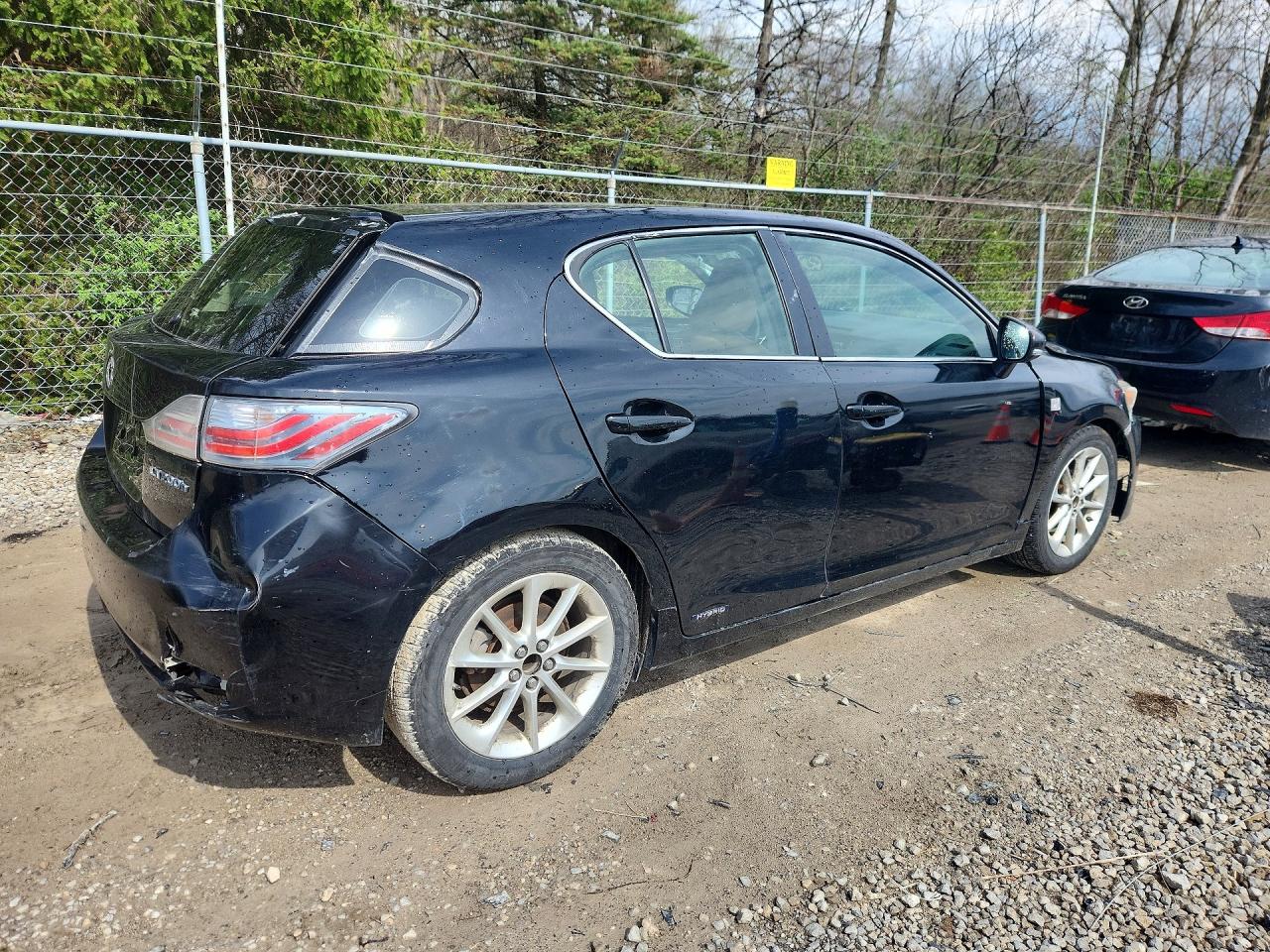 2012 LEXUS CT 200 photo 3