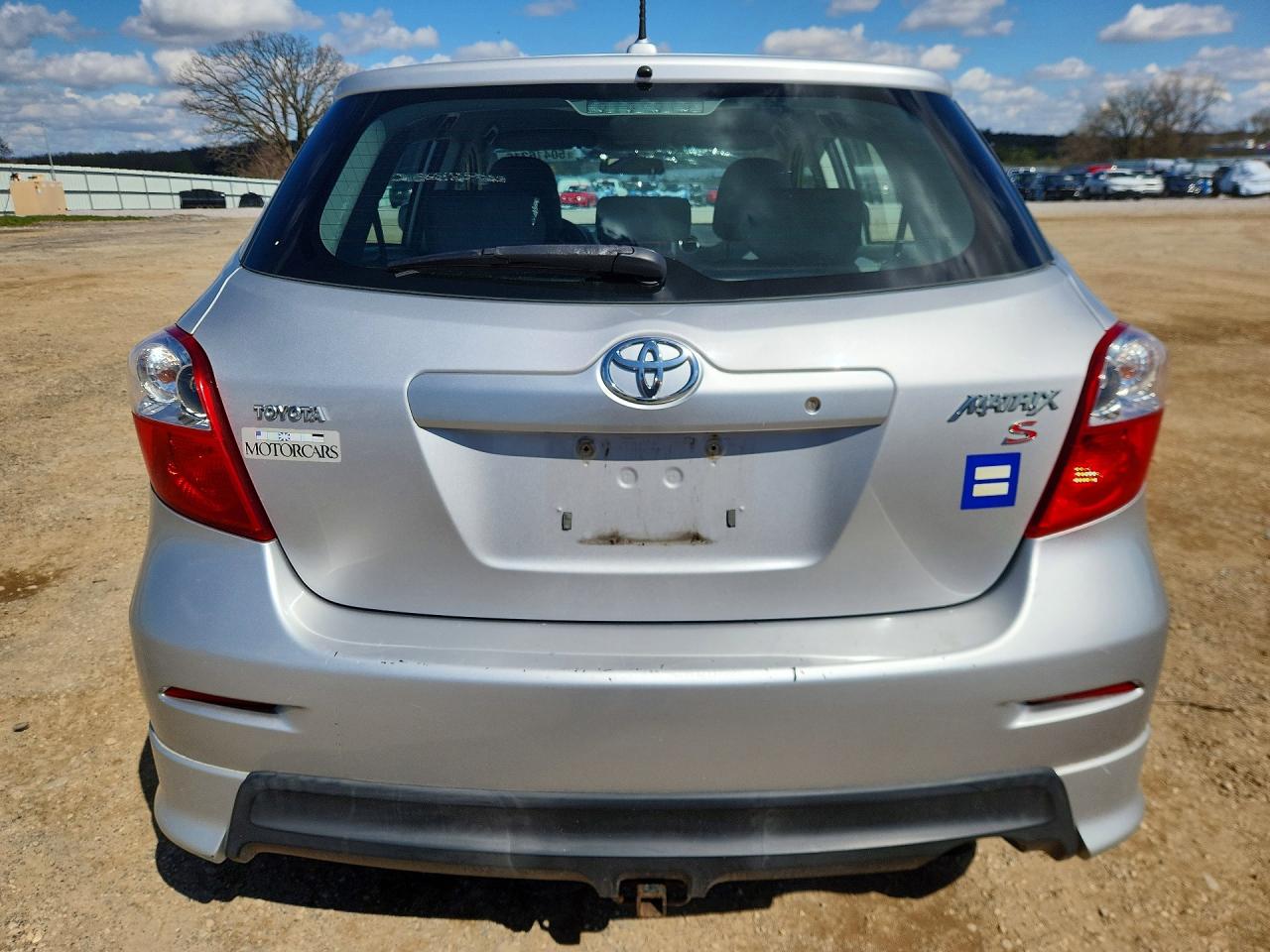 2010 TOYOTA COROLLA MATRIX S photo 6
